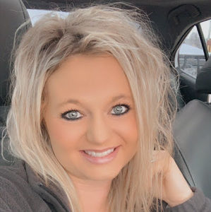 Meet your Posher, Cyndi